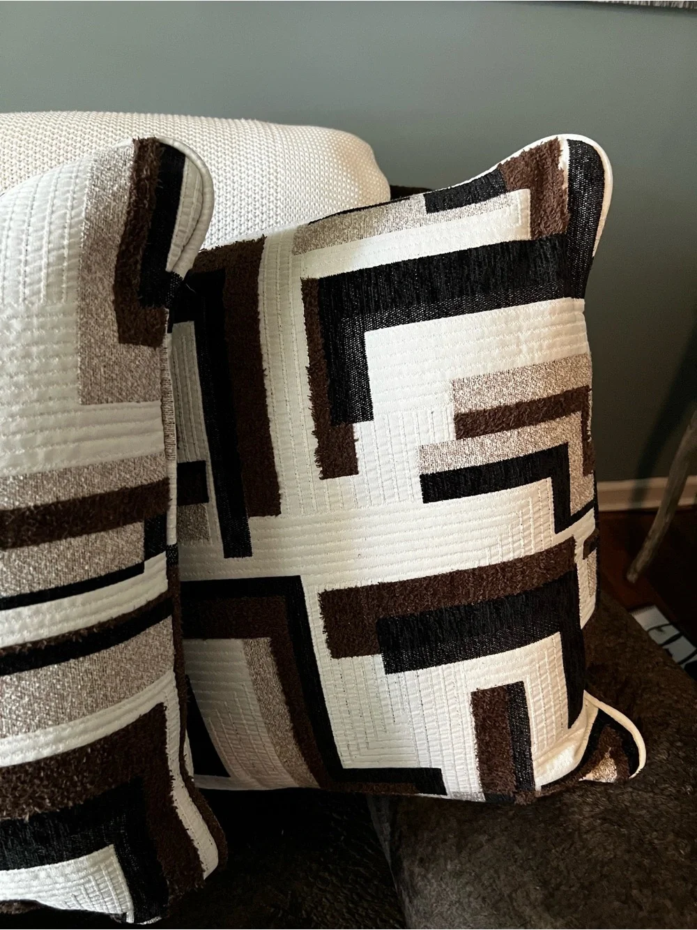 Decorative Geometric Throw Pillow Pair - Brown & White